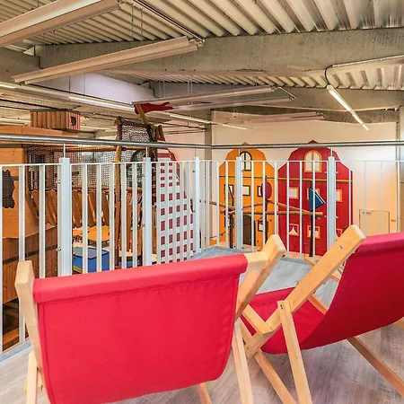 8 Person In Daire Wendtorf